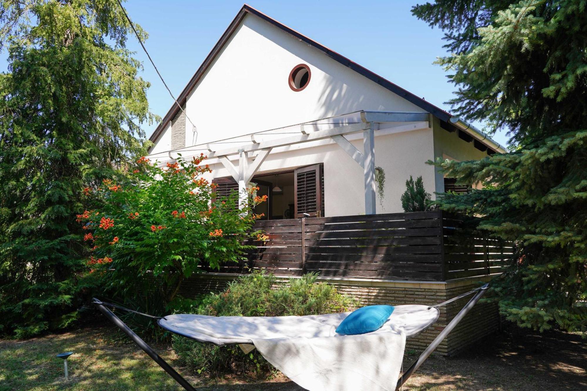 Weber Villa Денешдиаш Экстерьер фото