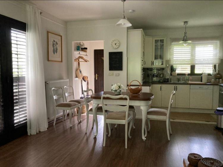 Weber Villa Денешдиаш Экстерьер фото